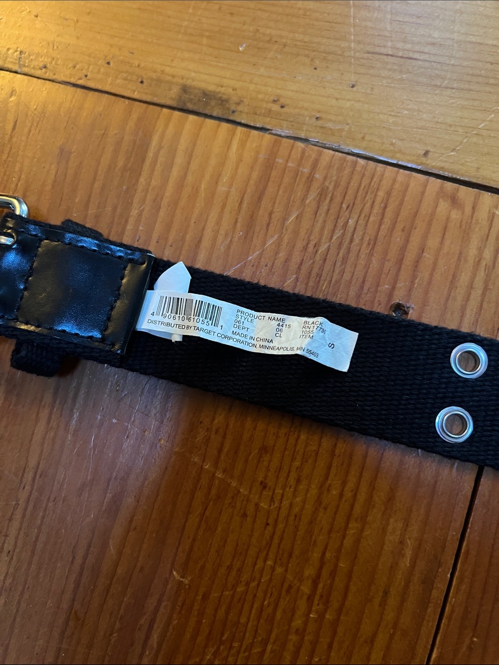 EUC grommet belt size Small - Picture 3 of 3